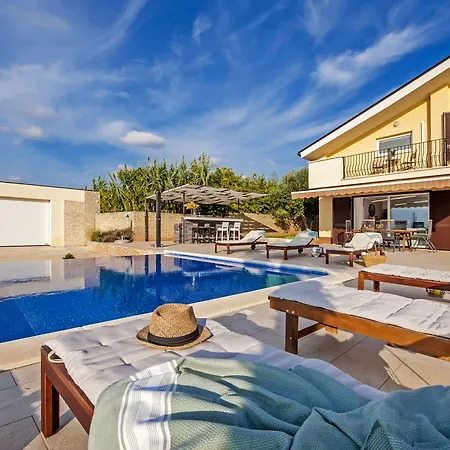 Villa Montericco *