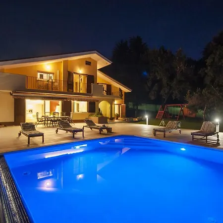 Villa Montericco *